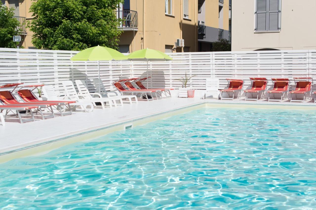 Hotel Lady Rimini Exterior foto